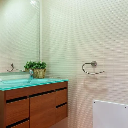 Privilege Les Mouettes With Rooftop Pool, Village Marina - Apartment *