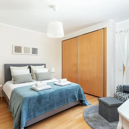 Privilege Les Mouettes With Rooftop Pool, Village Marina - Apartment *