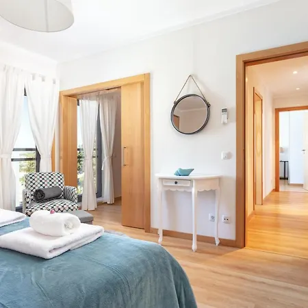 Privilege Les Mouettes With Rooftop Pool, Village Marina -