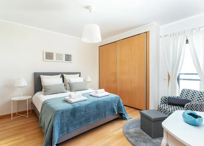 Privilege Les Mouettes With Rooftop Pool, Village Marina - 아파트 *