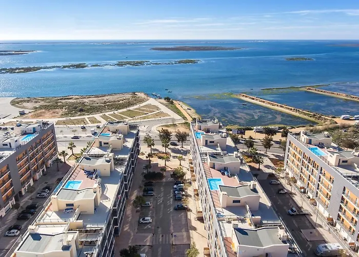 아파트 Privilege Les Mouettes With Rooftop Pool, Village Marina - 오양