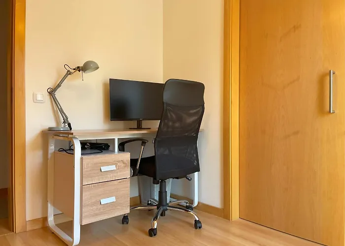 Privilege Les Mouettes With Rooftop Pool, Village Marina - Appartamento Olhão