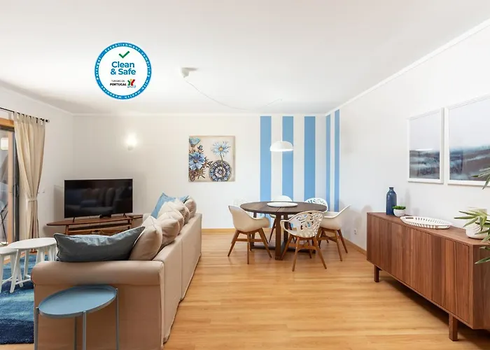 Privilege Les Mouettes With Rooftop Pool, Village Marina -