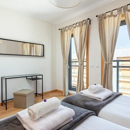 Lägenhet Privilege Les Mouettes With Rooftop Pool, Village Marina - *